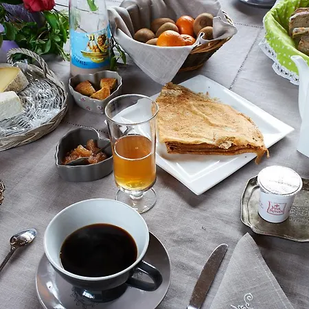 Aux Greniers à Rêves Couette-café *