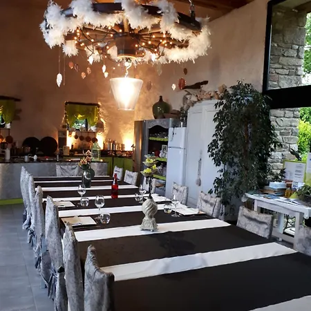 Aux Greniers à Rêves Couette-café *